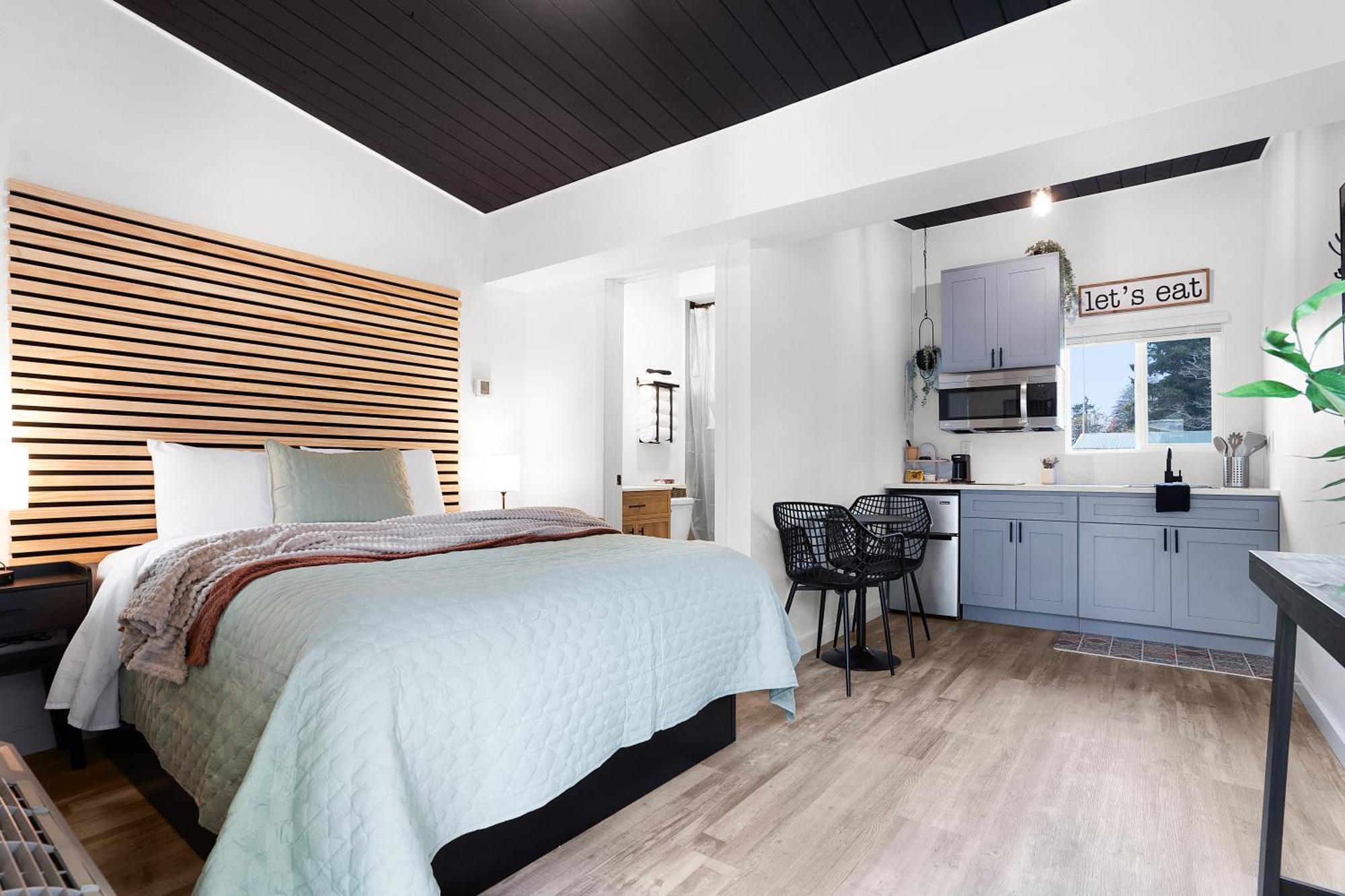 South Bay Inn Westport Extérieur photo